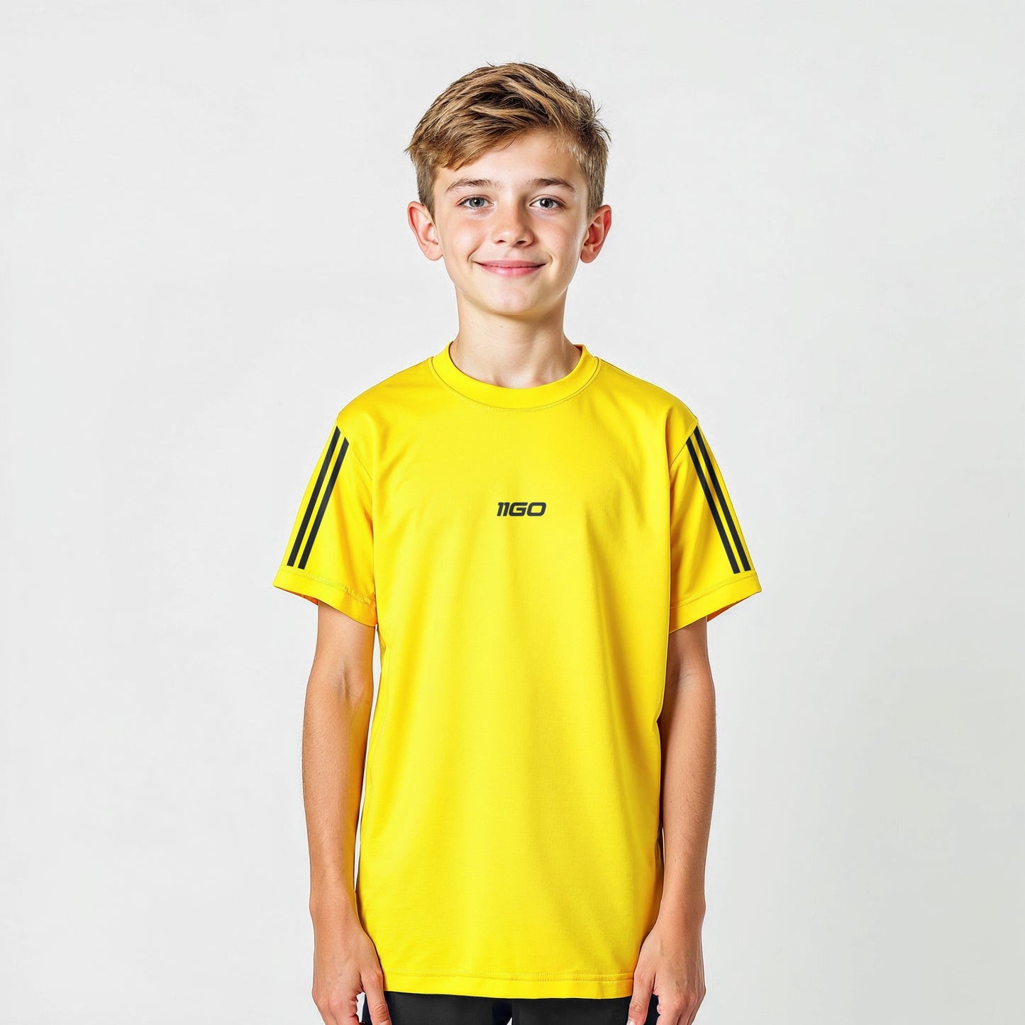 Personalisiertes Kinder-Fußball Set Gelb mit eigenem Namen und Nummer