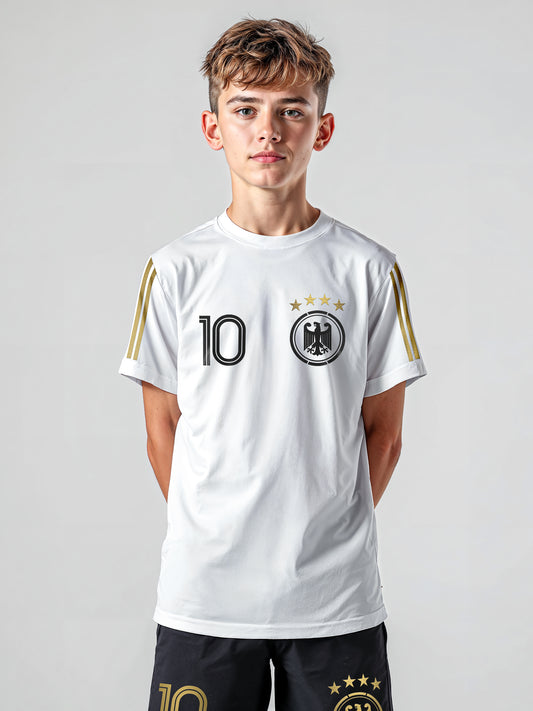 Personalisiertes Deutschland Fußballtrikot-Set für Kinder mit eigenem Namen
